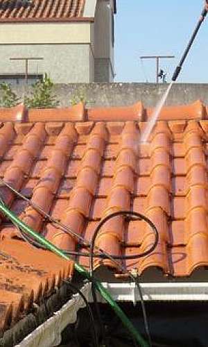 Limpeza de telhado Limpeza de telhado