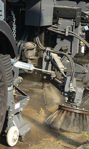 varredeira de piso industrial varredeira de piso industrial